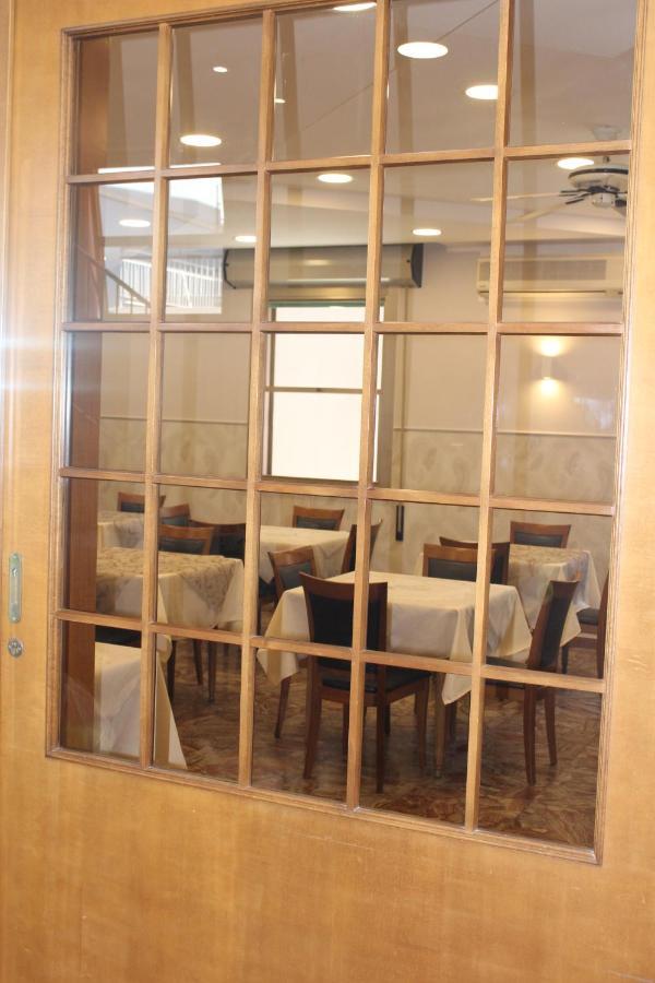 Hotel Mora Rimini Extérieur photo